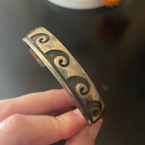 Silver Wave Pattern Bracelet Hopi designer 1980s